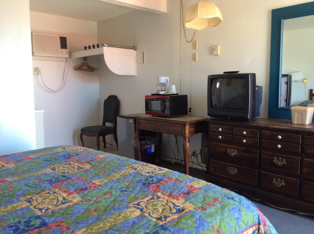 Economy Inn Tonopah Exteriör bild